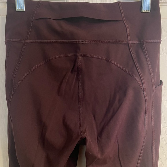 Lulu lemon leggings maroon size 6 - Picture 7 of 13